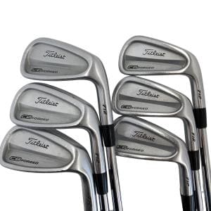 �s���������������@�b�a�@�V�P�Q�@�U�r