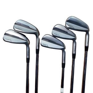 ���T�R�O�@�U�r