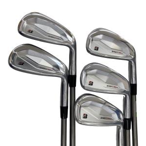 �a�q�h�c�f�d�r�s�n�m�d�@�Q�S�Q�b�a�{�@�U�r