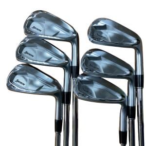 �r�q�h�w�n�m�@�y�w���V�@�@�U�r