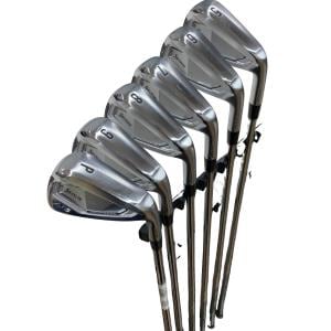 �r�q�h�w�n�m�@�y�w���T�@�U�r