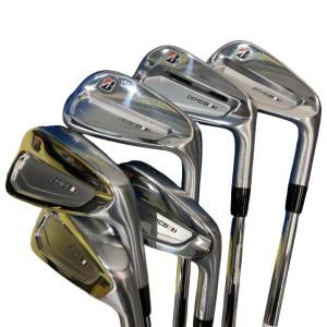 �s�n�t�q�@�a�@�Q�O�P�b�a�@�U�r