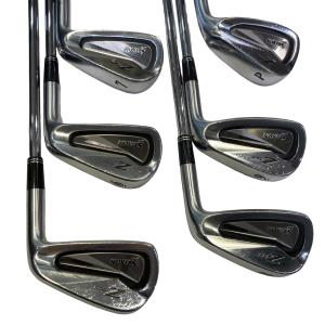 �r�q�h�w�n�m�@�y�T�U�T�@�@�U�r