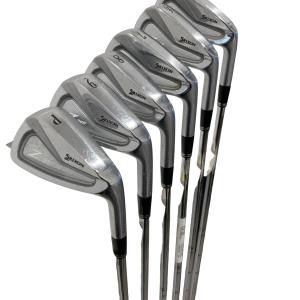 �r�q�h�w�n�m�@�y�V�S�T�@�@�U�r