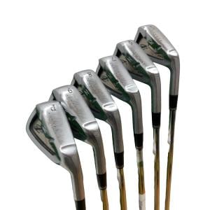 �r�q�h�w�n�m�@�y�T�Q�T�@�@�U�r