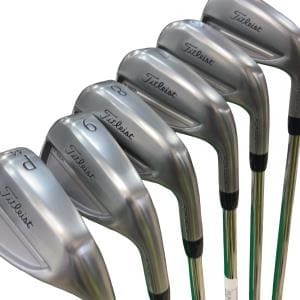 �s���������������@�s�P�T�O�i�Q�O�Q�T�j�@�U�r