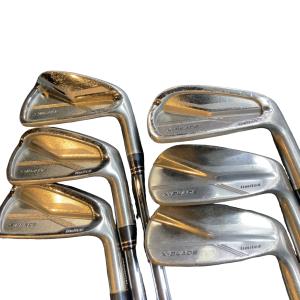 �s�n�t�q�r�s�`�f�d�@�w�|�a�k�`�c�d�@���������������@�U�r