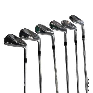 �r�q�h�w�n�m�@�y�X�S�T�@�U�r