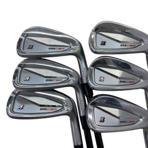 �a�q�h�c�f�d�r�s�n�m�d�@�Q�T�W�b�a�o�@�U�r