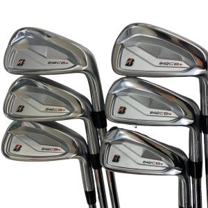 �a�q�h�c�f�d�r�s�n�m�d�@�Q�S�Q�b�a�{�@�U�r