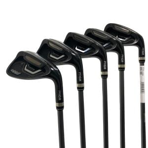 �������i�Q�O�P�T�j�@�U�r