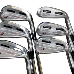 �a�q�h�c�f�d�r�s�n�m�d�@�Q�Q�Q�b�a�{�@�U�r