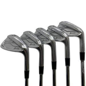 �r�q�h�w�n�m�@�y�w�V�@�@�U�r