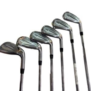 �s���������������@�s�R�T�O�i�Q�O�Q�R�j�@�U�r