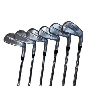 �s���������������@�s�Q�T�O�i�Q�O�Q�T�j�@�@�U�r