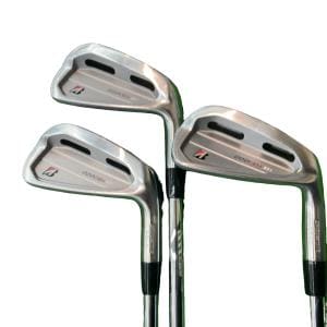 �a�q�h�c�f�d�r�s�n�m�d�@�Q�Q�Q�b�a�{�@�U�r