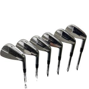 �r�q�h�w�n�m�@�y�|�e�n�q�f�d�c�@�h�h�@�U�r