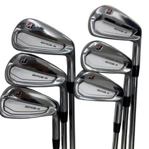 �s�n�t�q�@�a�@�Q�O�P�b�a�@�U�r