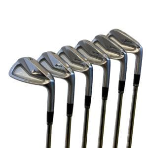 �r�q�h�w�n�m�@�y�V�S�T�@�@�U�r