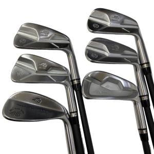 �l�b�|�T�O�P�@�U�r