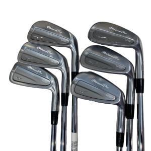 �l�����������@�o�����@�l�|�P�R�@�U�r�i���{���F�U�{�Z�b�g�j