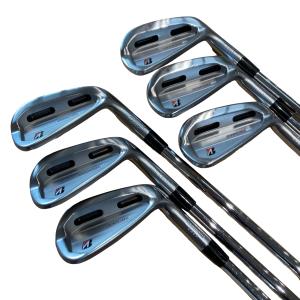 �a�q�h�c�f�d�r�s�n�m�d�@�Q�Q�Q�b�a�{�@�U�r