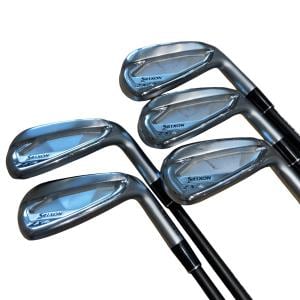 �r�q�h�w�n�m�@�y�w���S�@�T�r