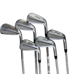 �s���������������@�s�P�T�O�i�Q�O�Q�R�j�@�U�r