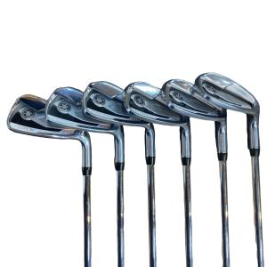 �q�l�w�@�Q�P�U�@�V�r