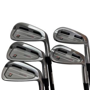 �a�q�h�c�f�d�r�s�n�m�d�@�Q�Q�Q�b�a�{�@�U�r