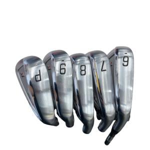 �a�q�h�c�f�d�r�s�n�m�d�@�Q�T�W�b�a�o�@�U�r