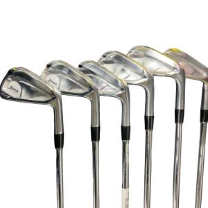 �r�q�h�w�n�m�@�y�w���V�@�@�U�r