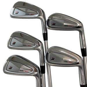 �a�q�h�c�f�d�r�s�n�m�d�@�Q�T�W�b�a�o�@�U�r