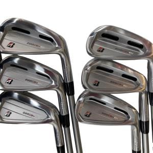 �a�q�h�c�f�d�r�s�n�m�d�@�Q�Q�Q�b�a�{�@�U�r