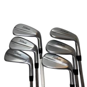 �s���������������@�s�Q�T�O�i�Q�O�Q�T�j�@�@�U�r