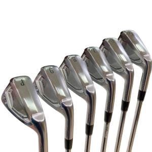 �r�q�h�w�n�m�@�y�w���T�@�U�r