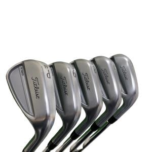 �s���������������@�s�P�T�O�i�Q�O�Q�T�j�@�U�r