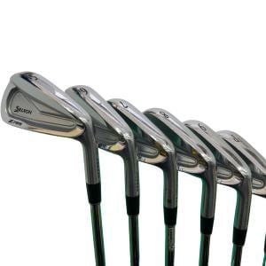 �r�q�h�w�n�m�@�y�V�W�T�@�@�U�r