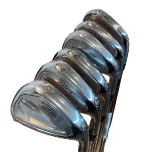 �s���������������@�s�R�T�O�i�Q�O�Q�R�j�@�U�r