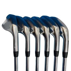 �s���������������@�s�P�T�O�i�Q�O�Q�R�j�@�U�r