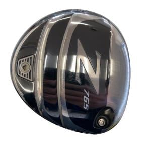 �r�q�h�w�n�m�@�y�V�U�T�@�@�X�D�T°