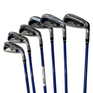 �������������@�t�c�{�Q�@�U�r