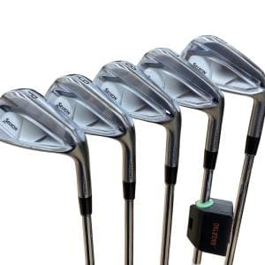 �r�q�h�w�n�m�@�y�w���V�@�@�U�r