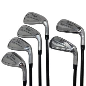 �s���������������@�s�R�T�O�i�Q�O�Q�R�j�@�U�r