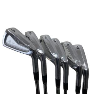 �r�q�h�w�n�m�@�y�V�S�T�@�@�U�r