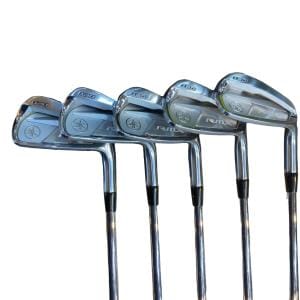 �q�l�w�@�P�Q�O�@�U�r