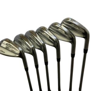 �s���������������@�s�P�O�O�i�Q�O�Q�P�j�@�V�r