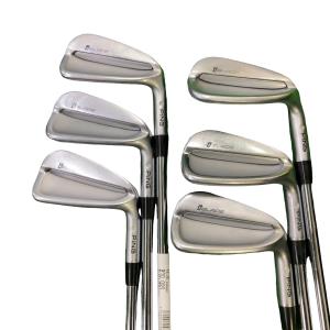 ���@�a�k�`�c�d�@�U�r