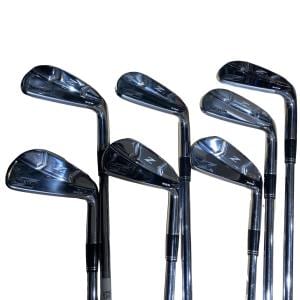 �r�q�h�w�n�m�@�y�X�Q�T�@����@�@�W�r