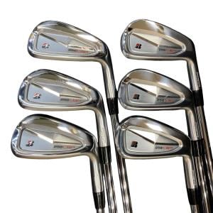 �a�q�h�c�f�d�r�s�n�m�d�@�Q�T�W�b�a�o�@�U�r